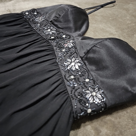 OC by Oleg Cassini ✦ Silk Cocktail Dress ✦ Crystal Lace-Up Drop Waist Black 2 - Picture 10 of 17